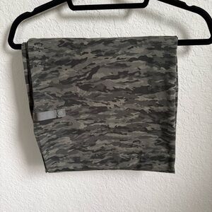 Lululemon Vinyasa Scarf